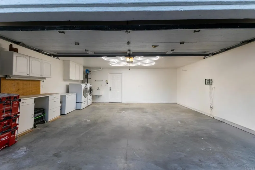 28320 Kettering Ln Escondido, CA 92026