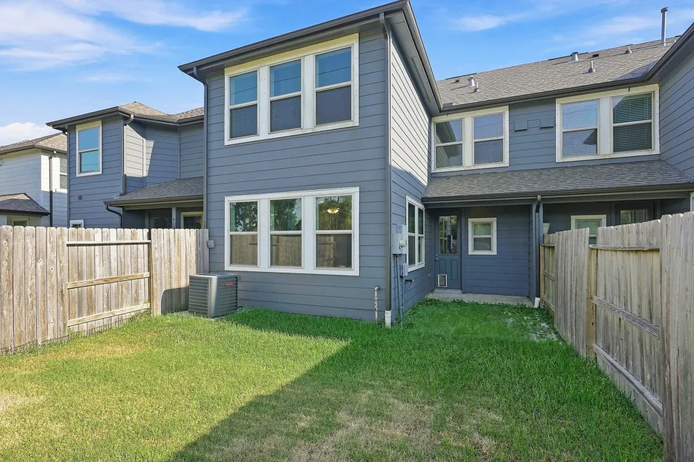 7333 Hinsdale Drive Pasadena, TX 77505