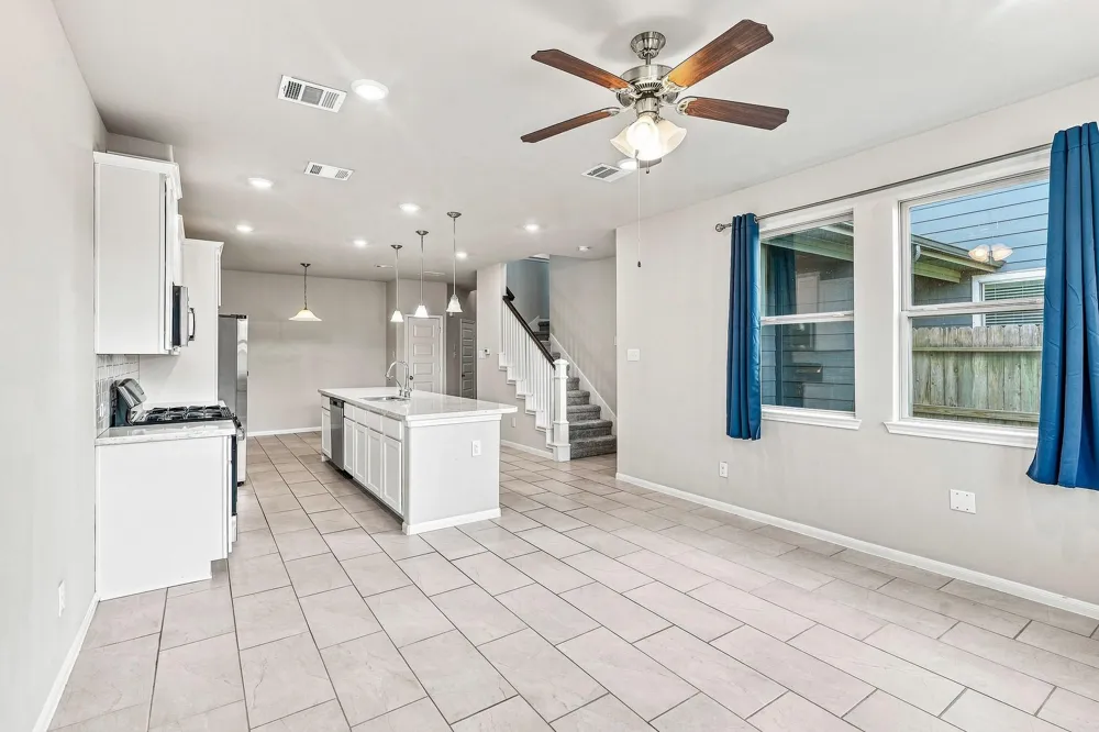 7333 Hinsdale Drive Pasadena, TX 77505