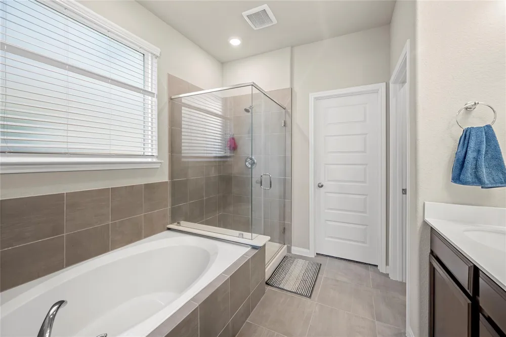 618 Ellwood Terrace Lane Richmond, TX 77406