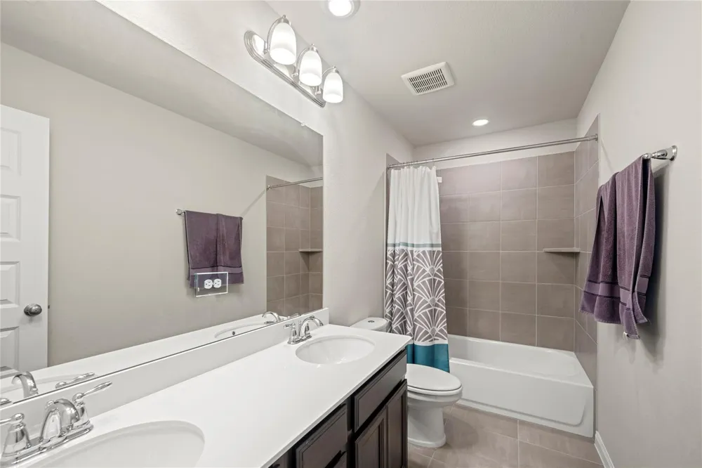 618 Ellwood Terrace Lane Richmond, TX 77406