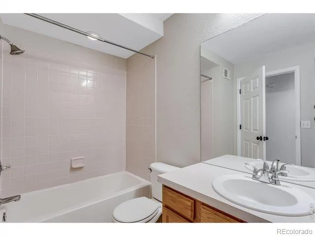 5225 White Willow Drive #B120 Fort Collins, CO 80528