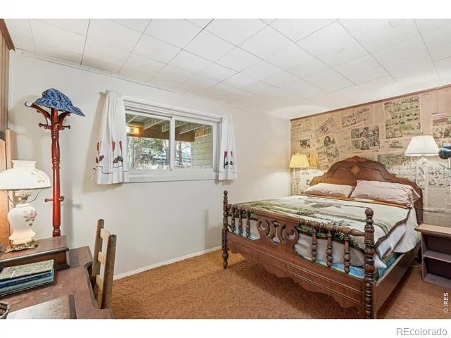 2476 Riverside Drive Lyons, CO 80540