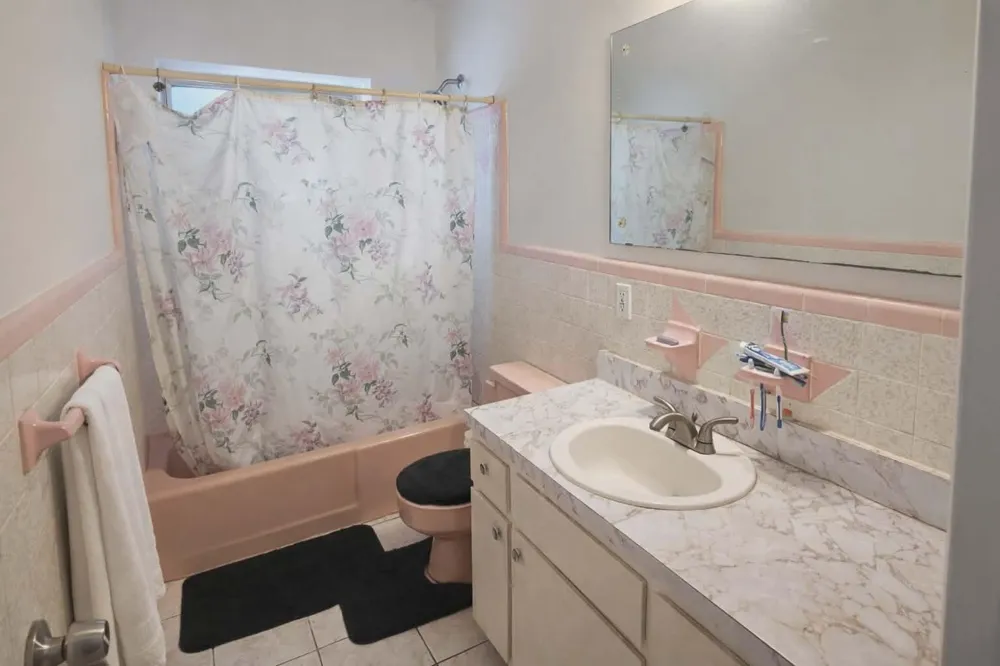 218 Olive Avenue Port St. Lucie, FL 34952