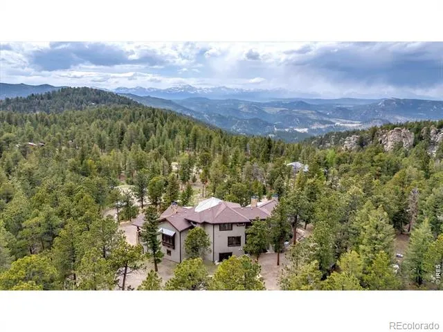 11981 Spruce Canyon Circle Golden, CO 80403