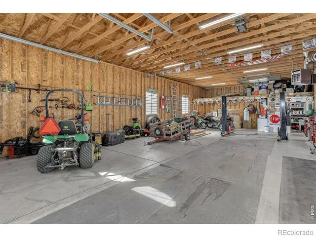 18031 Wagon Trail Mead, CO 80542