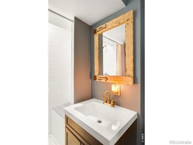 3870 Broadway Street #11 Boulder, CO 80304