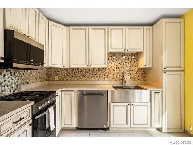 3870 Broadway Street #11 Boulder, CO 80304