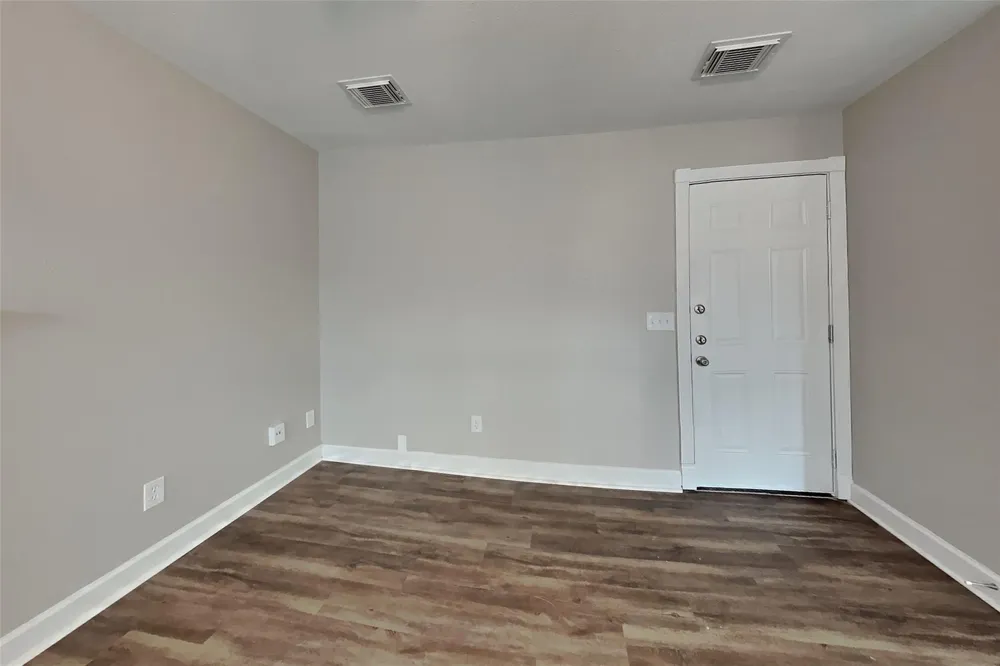 9211 Wandsworth Drive Spring, TX 77379
