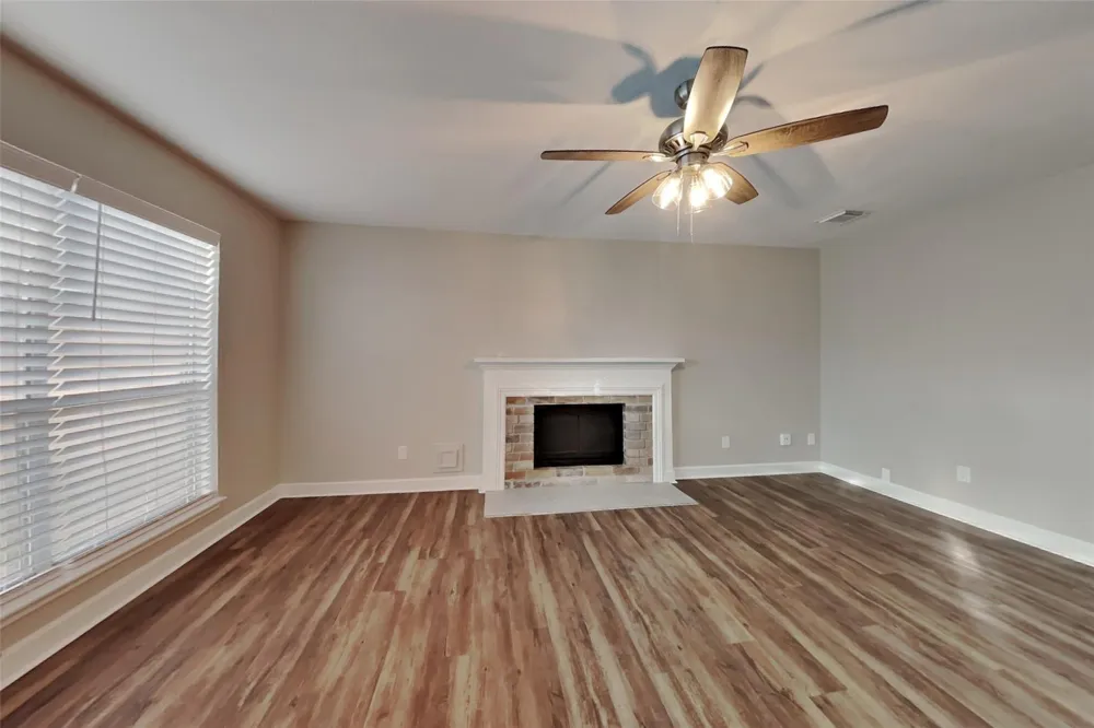 9211 Wandsworth Drive Spring, TX 77379