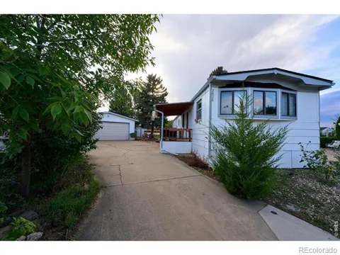 2828 Mango Place