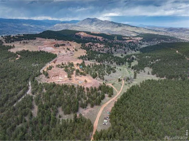 1312 Steamboat Valley Road Lyons, CO 80540