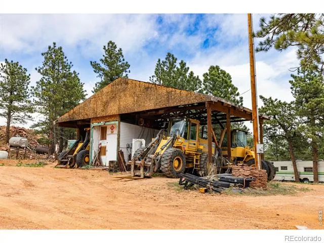 1312 Steamboat Valley Road Lyons, CO 80540