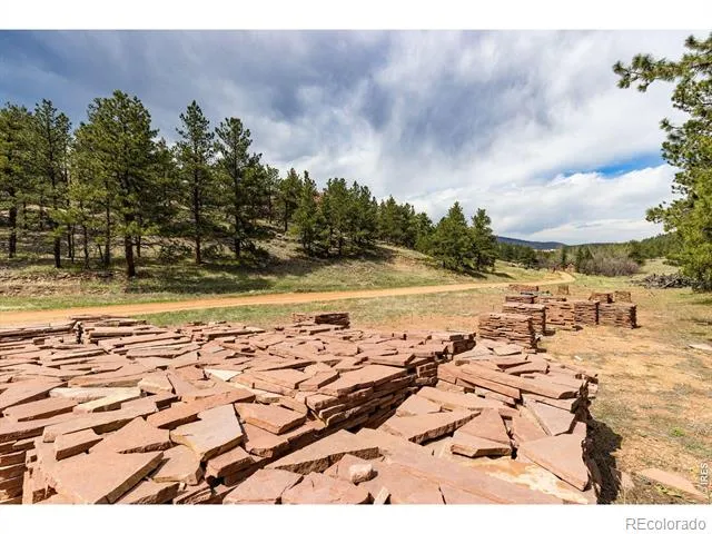 1312 Steamboat Valley Road Lyons, CO 80540