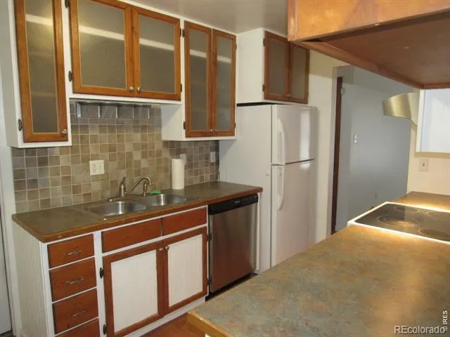 2551 S Hoyt Court Lakewood, CO 80227