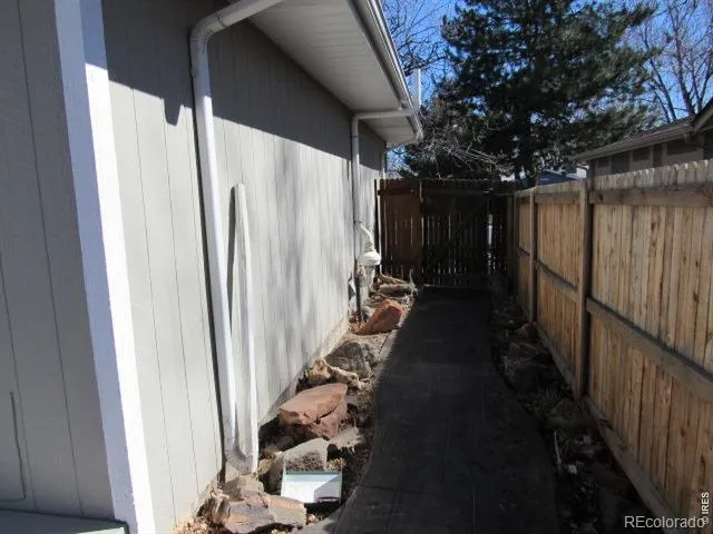2551 S Hoyt Court Lakewood, CO 80227