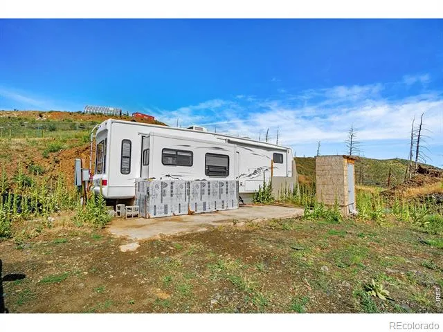 1600 Whale Rock Road Bellvue, CO 80512