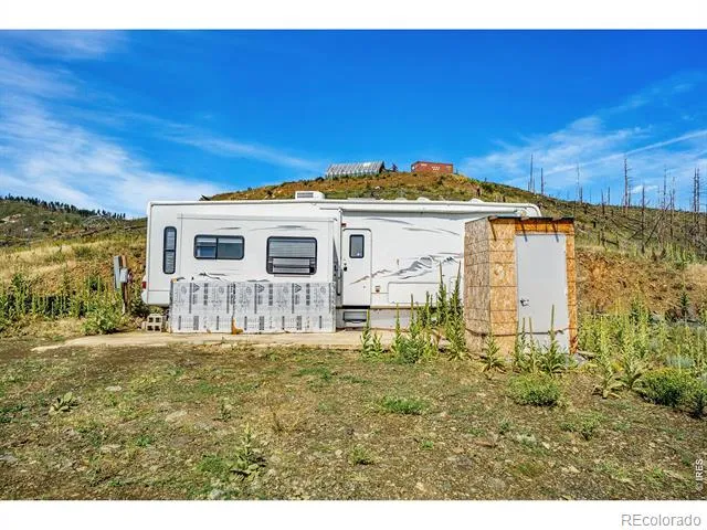 1600 Whale Rock Road Bellvue, CO 80512