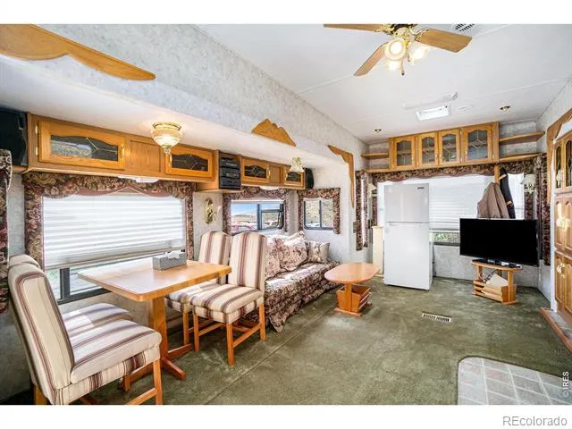 1600 Whale Rock Road Bellvue, CO 80512