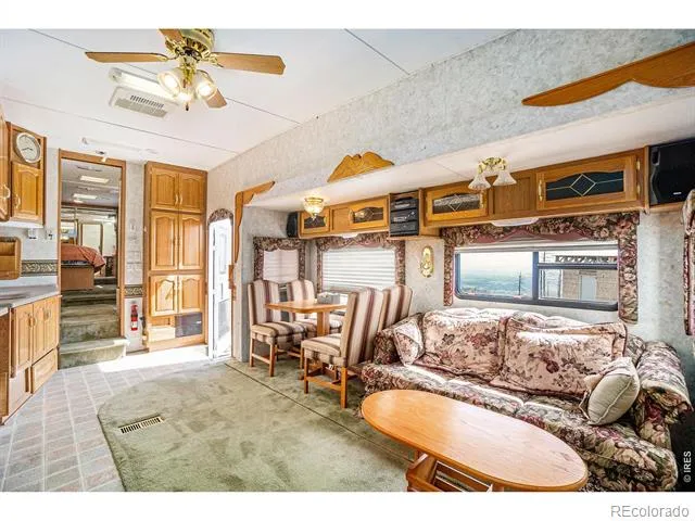 1600 Whale Rock Road Bellvue, CO 80512