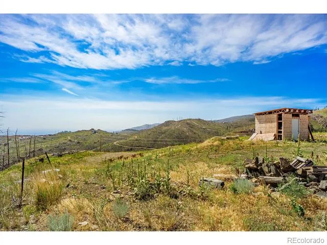 1600 Whale Rock Road Bellvue, CO 80512