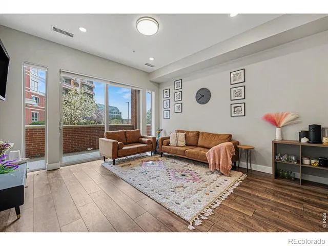 4885 S Monaco Street #101 Denver, CO 80237