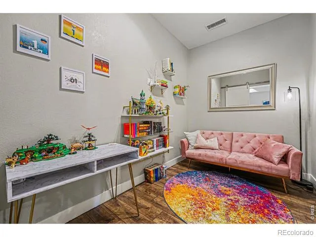 4885 S Monaco Street #101 Denver, CO 80237