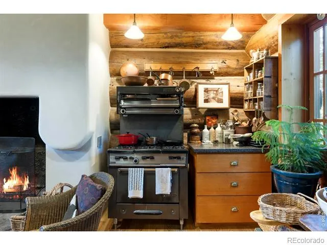1050 Pine Gold Hill Street Boulder, CO 80302