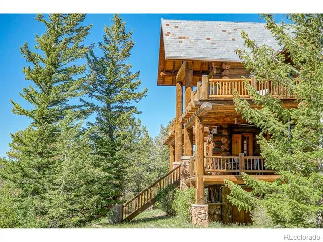 1050 Pine Gold Hill Street Boulder, CO 80302