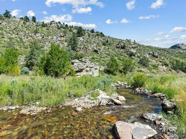 9981 County Road 43 Glen Haven, CO 80532