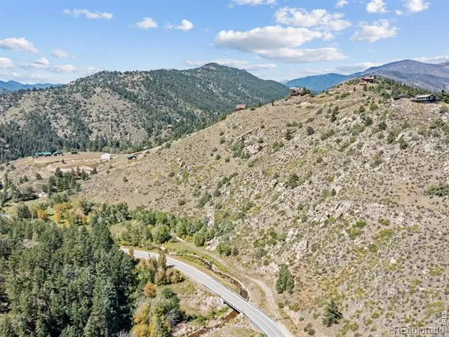9981 County Road 43 Glen Haven, CO 80532