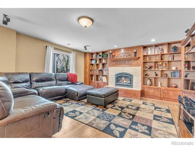 1296 Aspen Street Broomfield, CO 80020