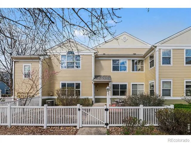 640 Gooseberry Drive #806 Longmont, CO 80503