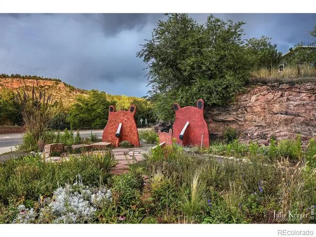 1050 Sunrise Drive Lyons, CO 80540