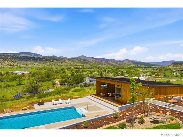 101 Callie Court Loveland, CO 80537
