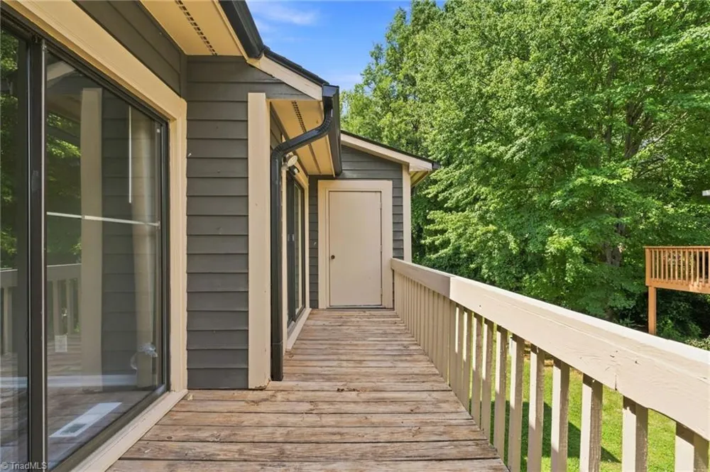 238 Tabor View Lane Winston-Salem, NC 27106