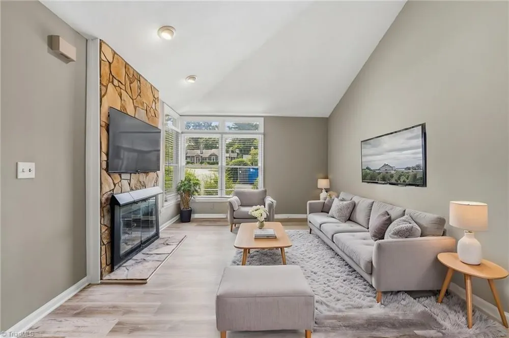 238 Tabor View Lane Winston-Salem, NC 27106