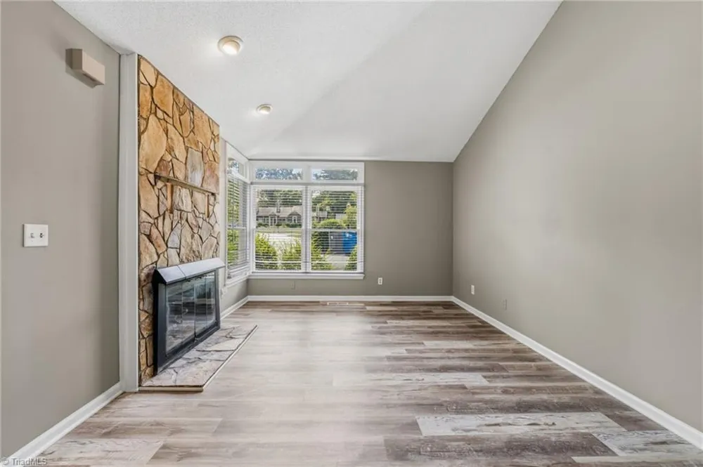 238 Tabor View Lane Winston-Salem, NC 27106