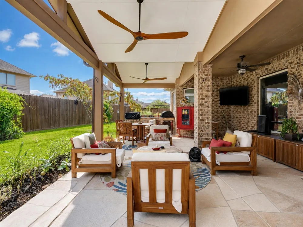 18114 Roebling Court Houston, TX 77044