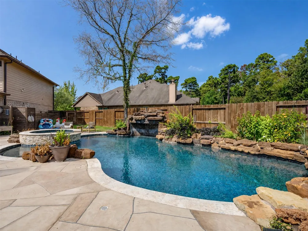 18114 Roebling Court Houston, TX 77044
