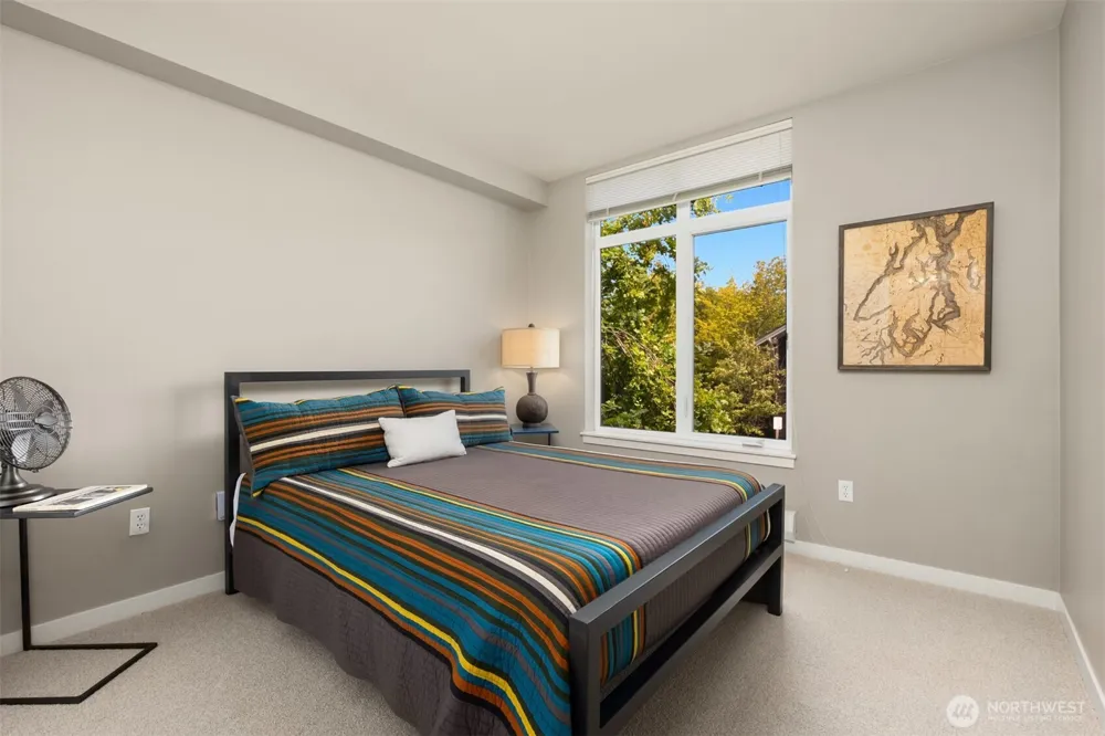 125 Ferncliff Avenue NE #E242 Bainbridge Island, WA 98110