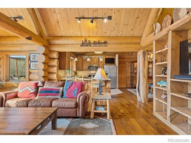 470 Big John Road Lyons, CO 80540