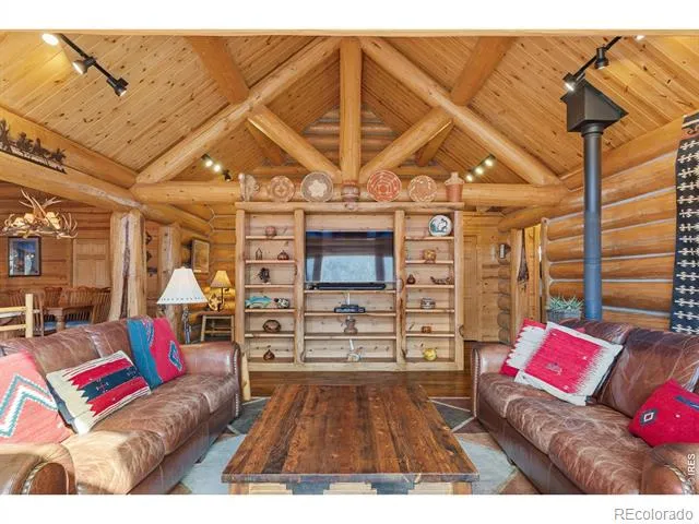 470 Big John Road Lyons, CO 80540