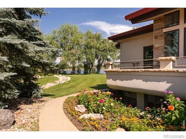 7007 Rozena Drive Longmont, CO 80503