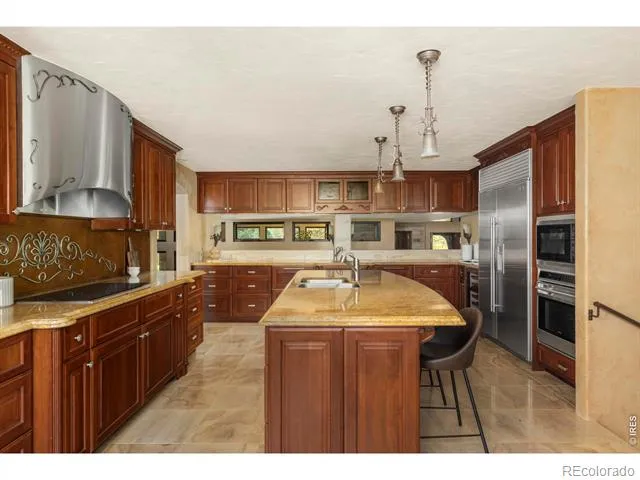 7007 Rozena Drive Longmont, CO 80503