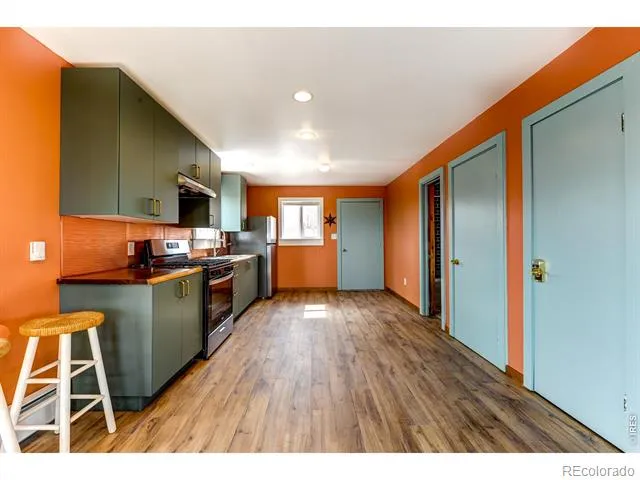 146 Selkirk Lane Jefferson, CO 80456