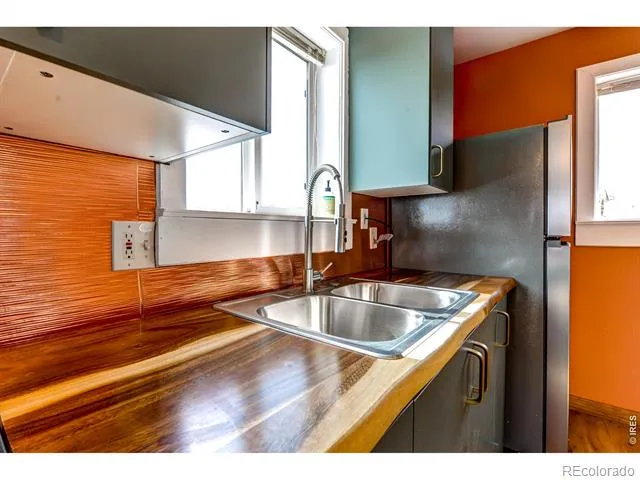 146 Selkirk Lane Jefferson, CO 80456