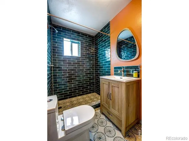146 Selkirk Lane Jefferson, CO 80456