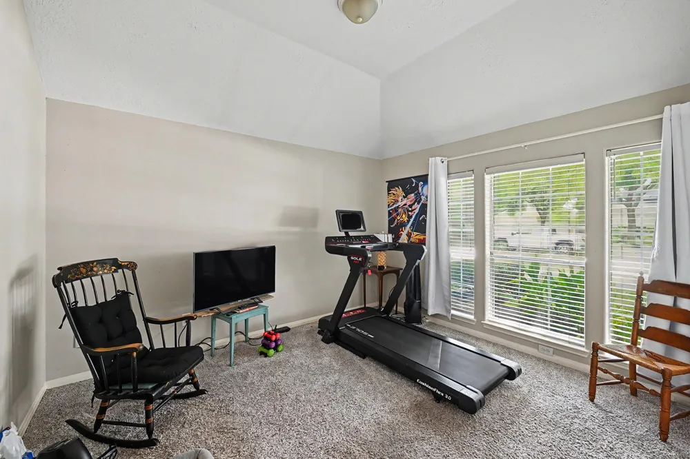933 Mystic Village Lane Seabrook, TX 77586