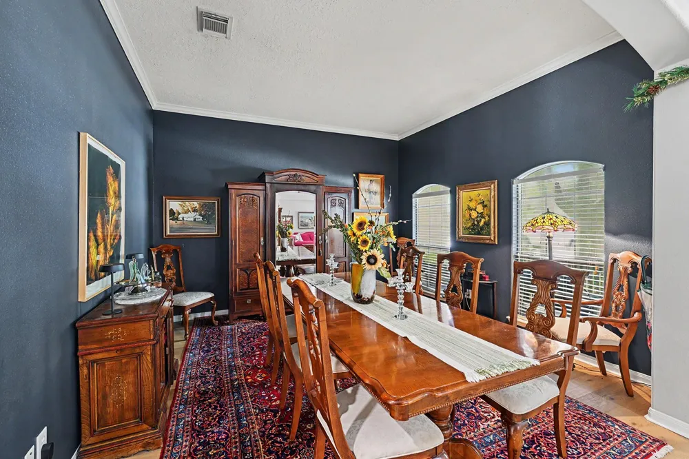 933 Mystic Village Lane Seabrook, TX 77586